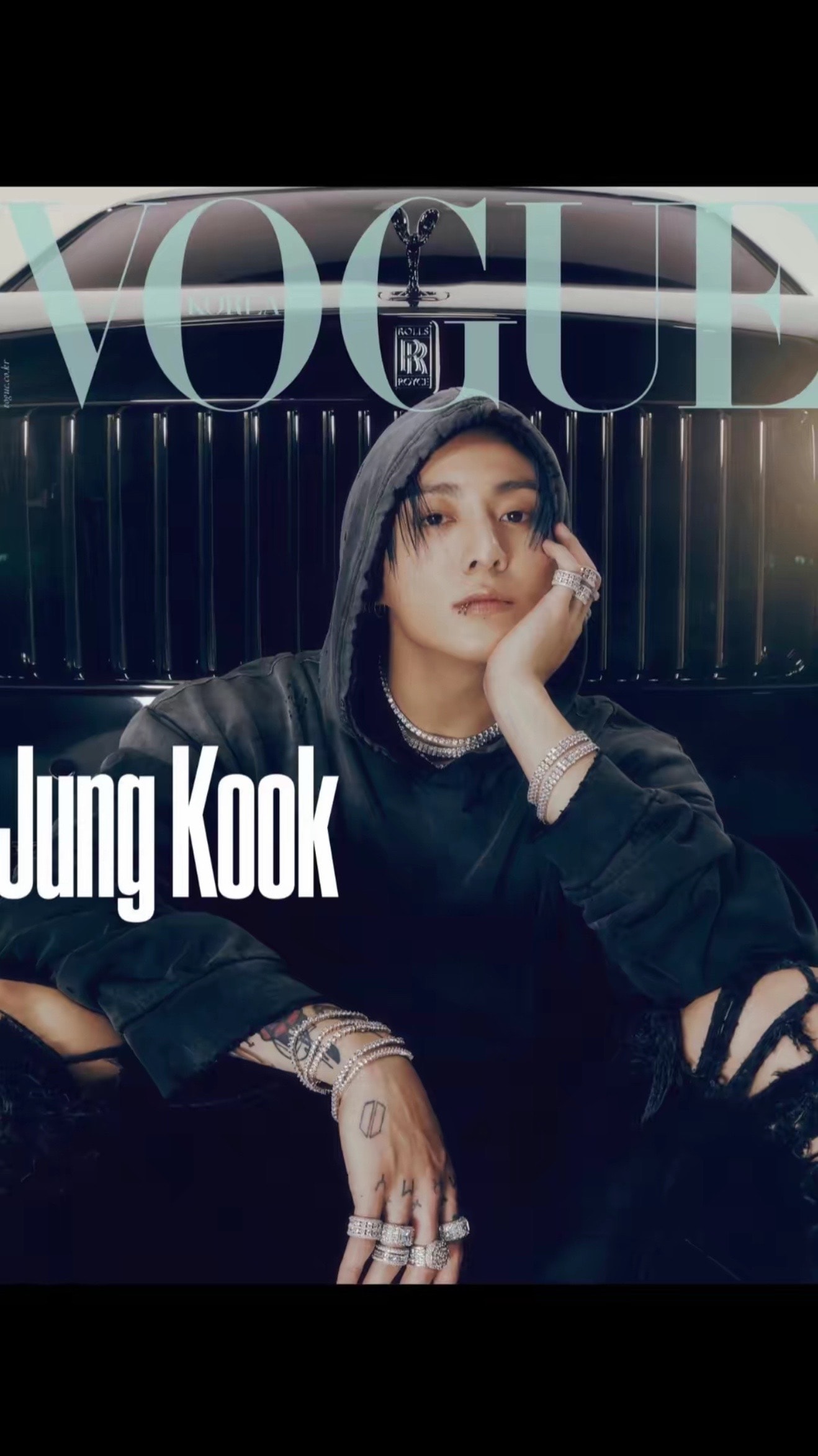 Jungkook alt punk rock Barbie (photo 4 of 4)