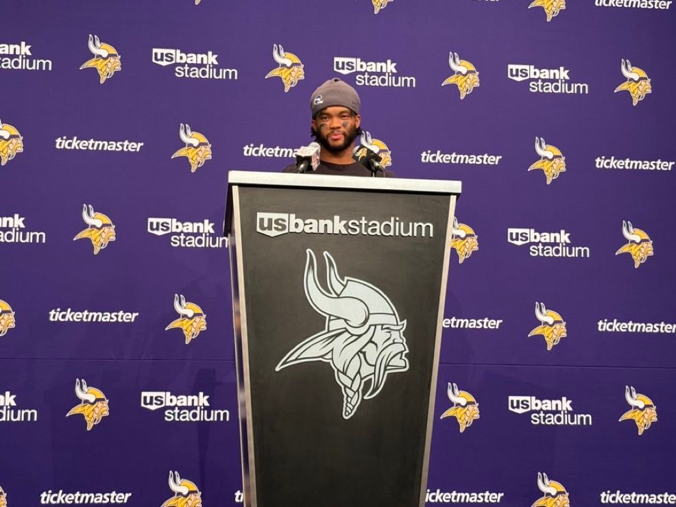 Vikings 6-0 with seventh-grade QB