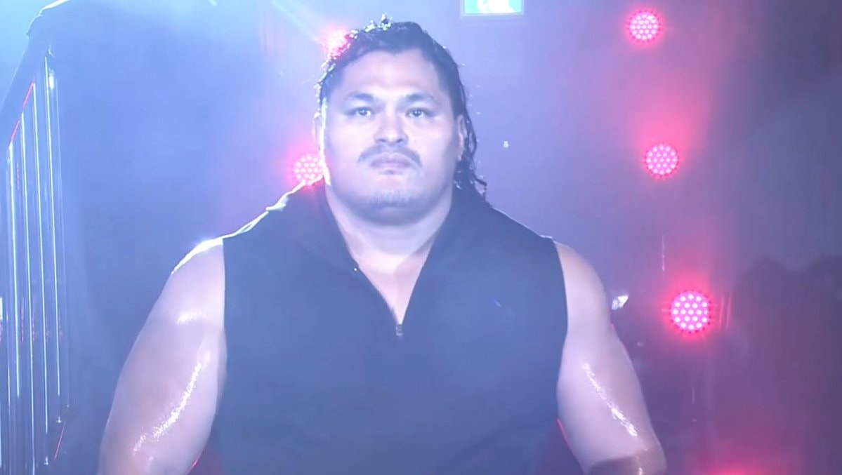 Jeff Cobb NJPW Unbound Company (photo 1 of 2)