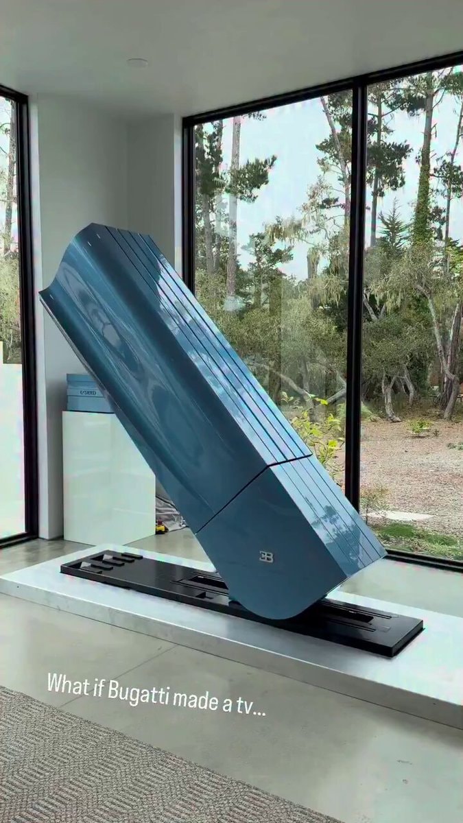 Bugatti N1 folding TV