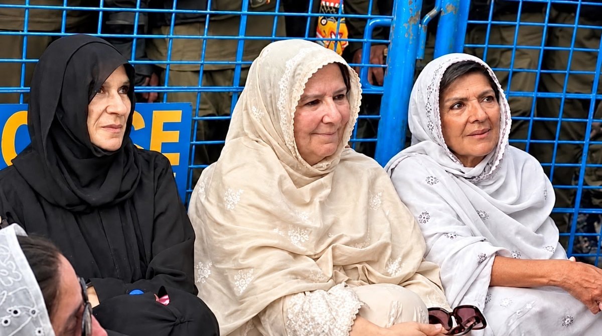Imran Khan sisters detention despite bail
