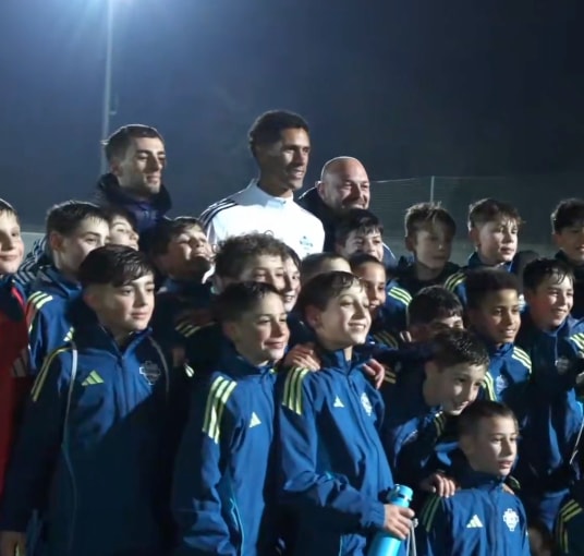 Raphaël Varane Como youth academy heading restrictions (photo 2 of 2)