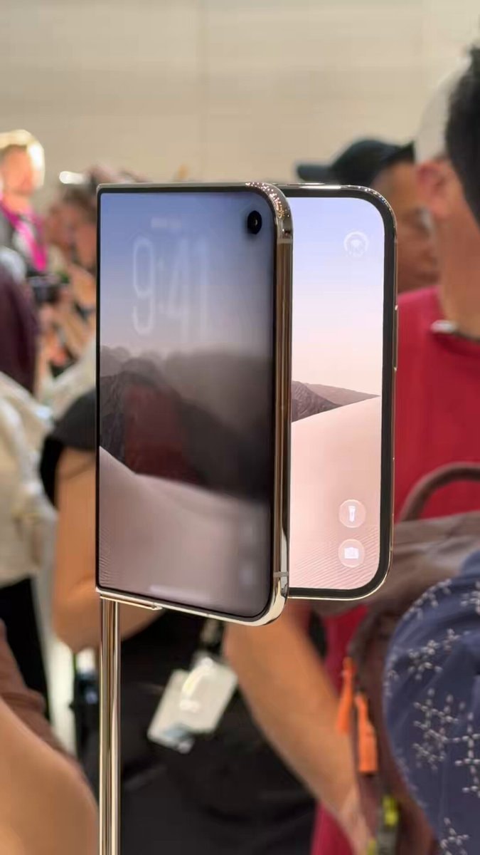 Apple iPhone Duo launch