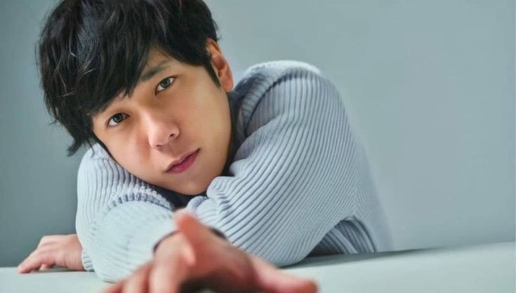 Nino Arashi portrait (photo 4 of 4)