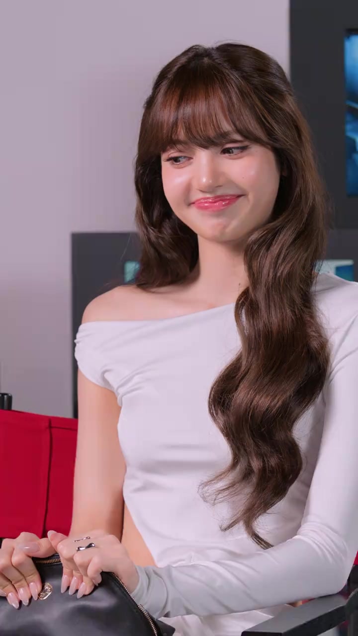 Lisa SHISEIDO ULTIMUNE