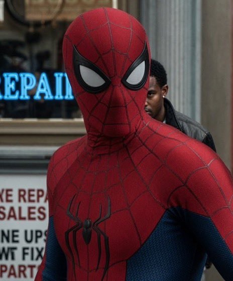 Spider-Man Brand New Day UK box office record (photo 2 of 2)