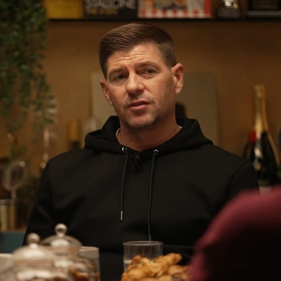 Steven Gerrard on Lisandro Martinez and Michael Carrick Steven Gerrard on Lisandro Martinez and Michael Carrick