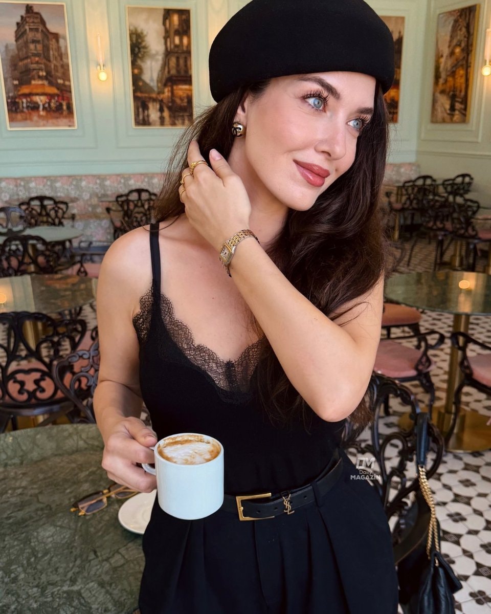 Aslıhan Güner photos Aslıhan Güner photos