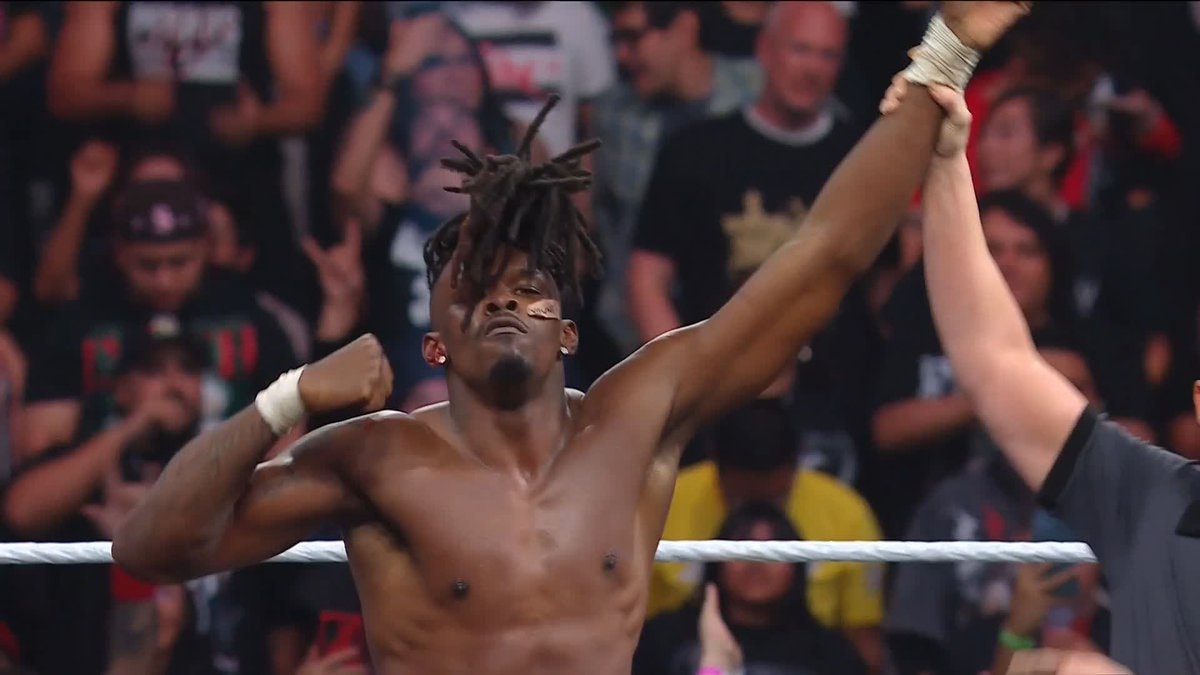 Je'von Evans Money in the Bank