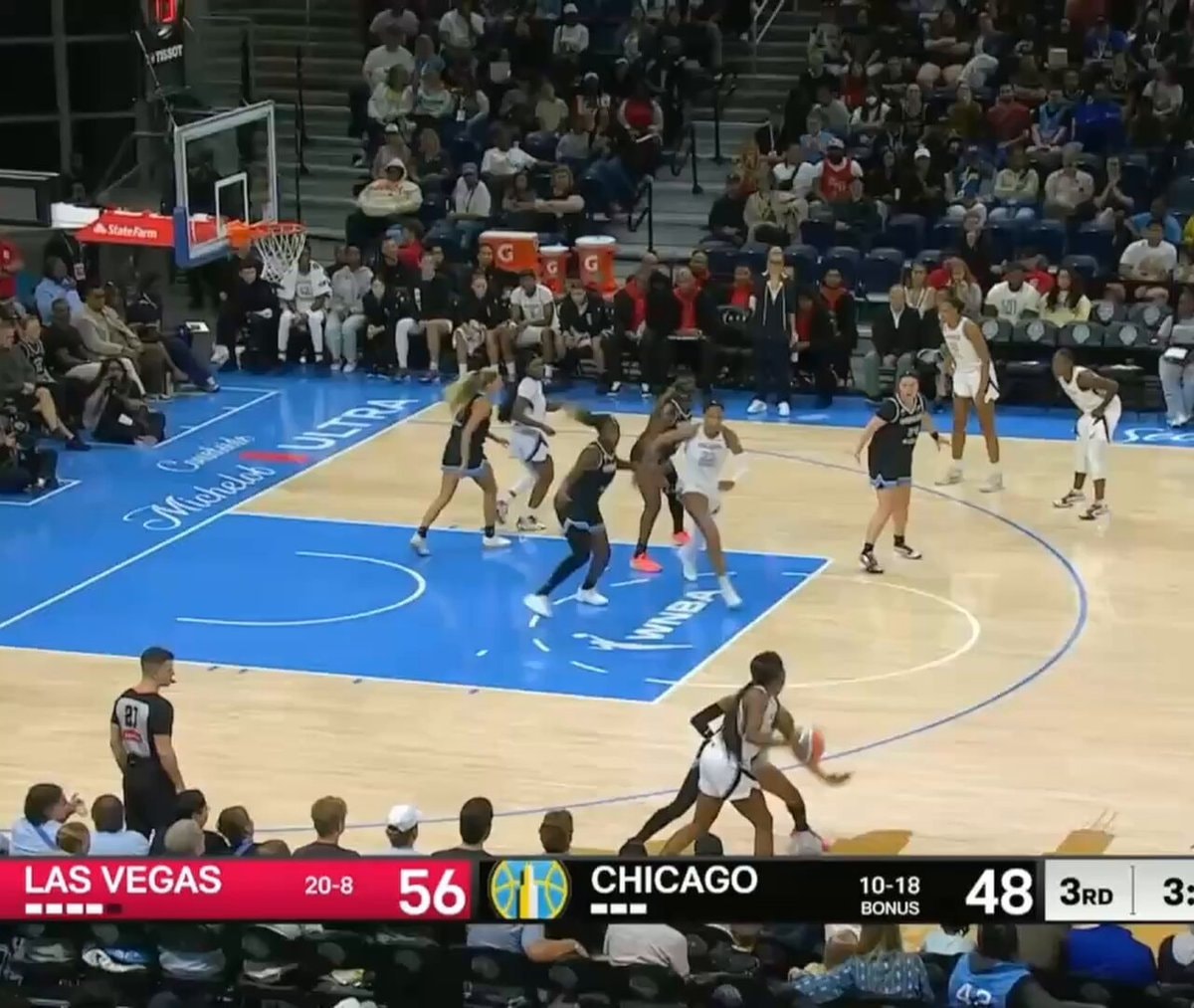 A'ja Wilson spin move fadeaway A'ja Wilson spin move fadeaway