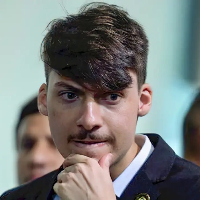 Jair Renan Bolsonaro legal update (photo 2 of 2)