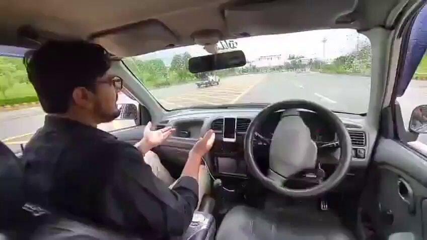 Pakistan driverless car crash