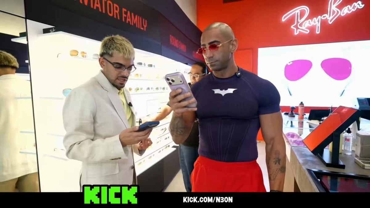 Fousey mocks N3ON's chat dependency Fousey mocks N3ON's chat dependency