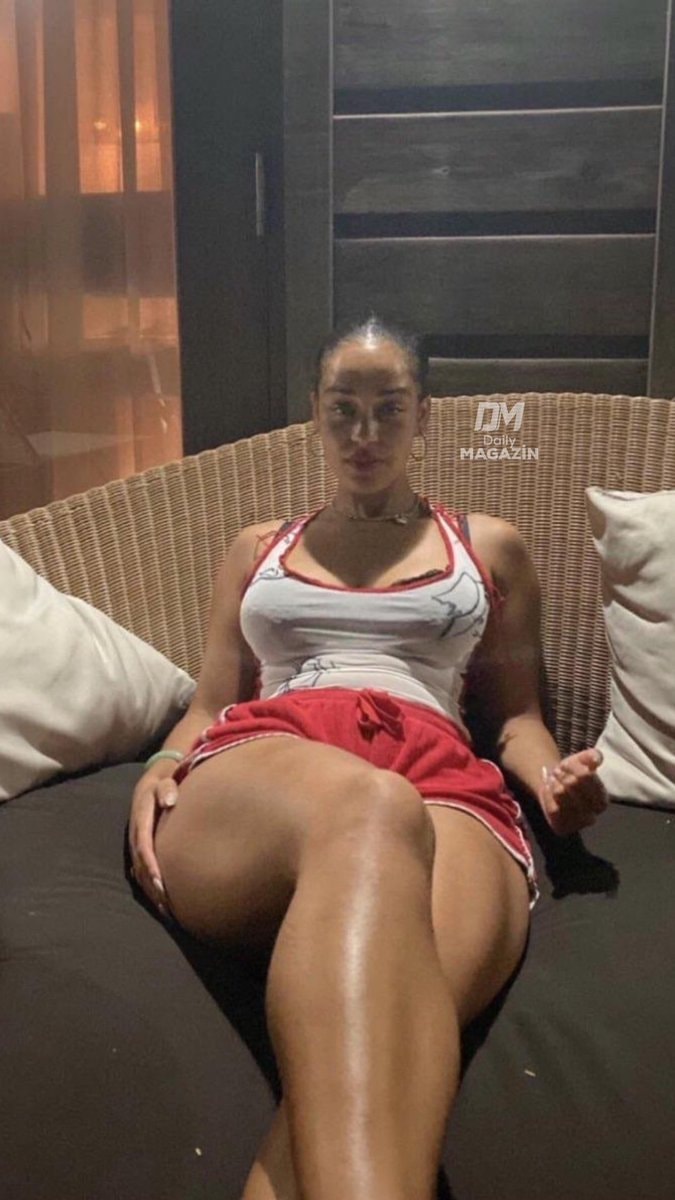 Jorja Smith social media attention