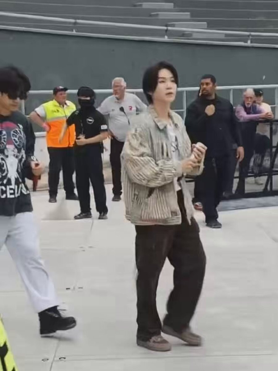 BTS soundcheck day 2 in Argentina