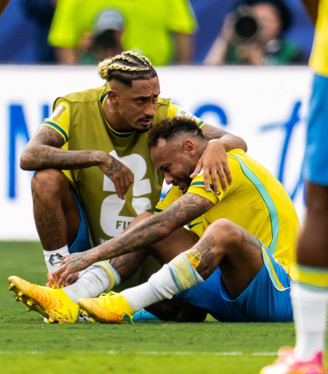 Neymar retires from international tournaments (photo 2 of 2)