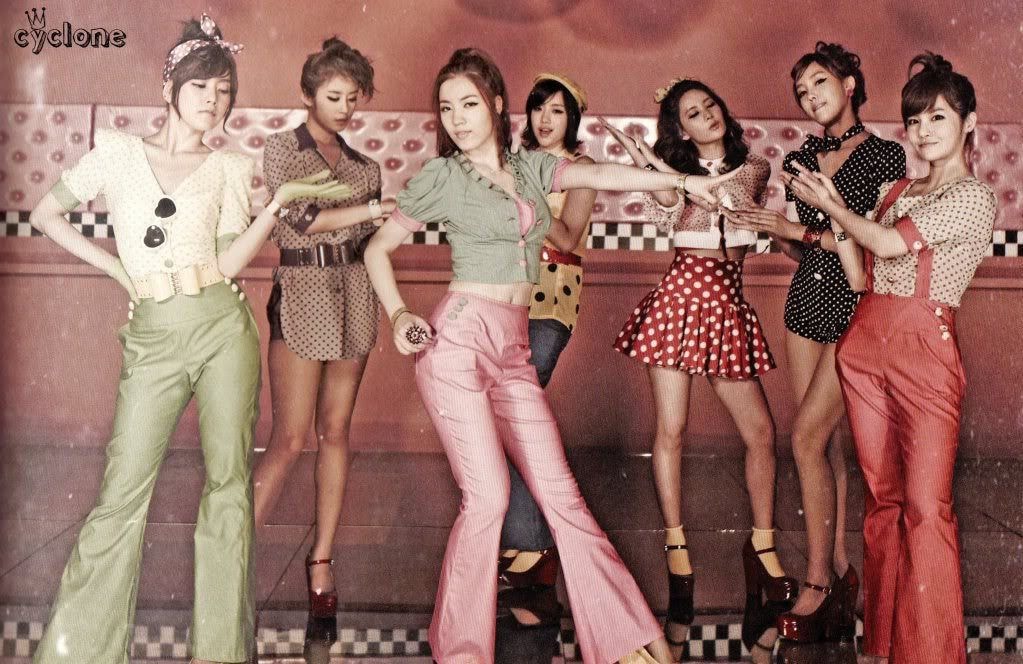 T-ara Roly Poly 15 years (photo 3 of 4)