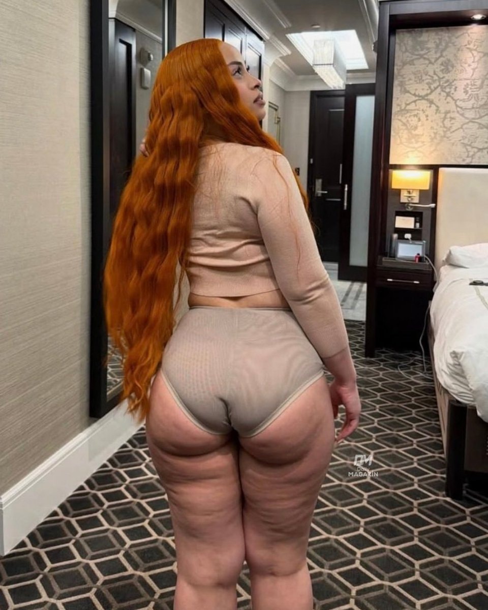 Ice Spice bomb body (photo 2 of 2)