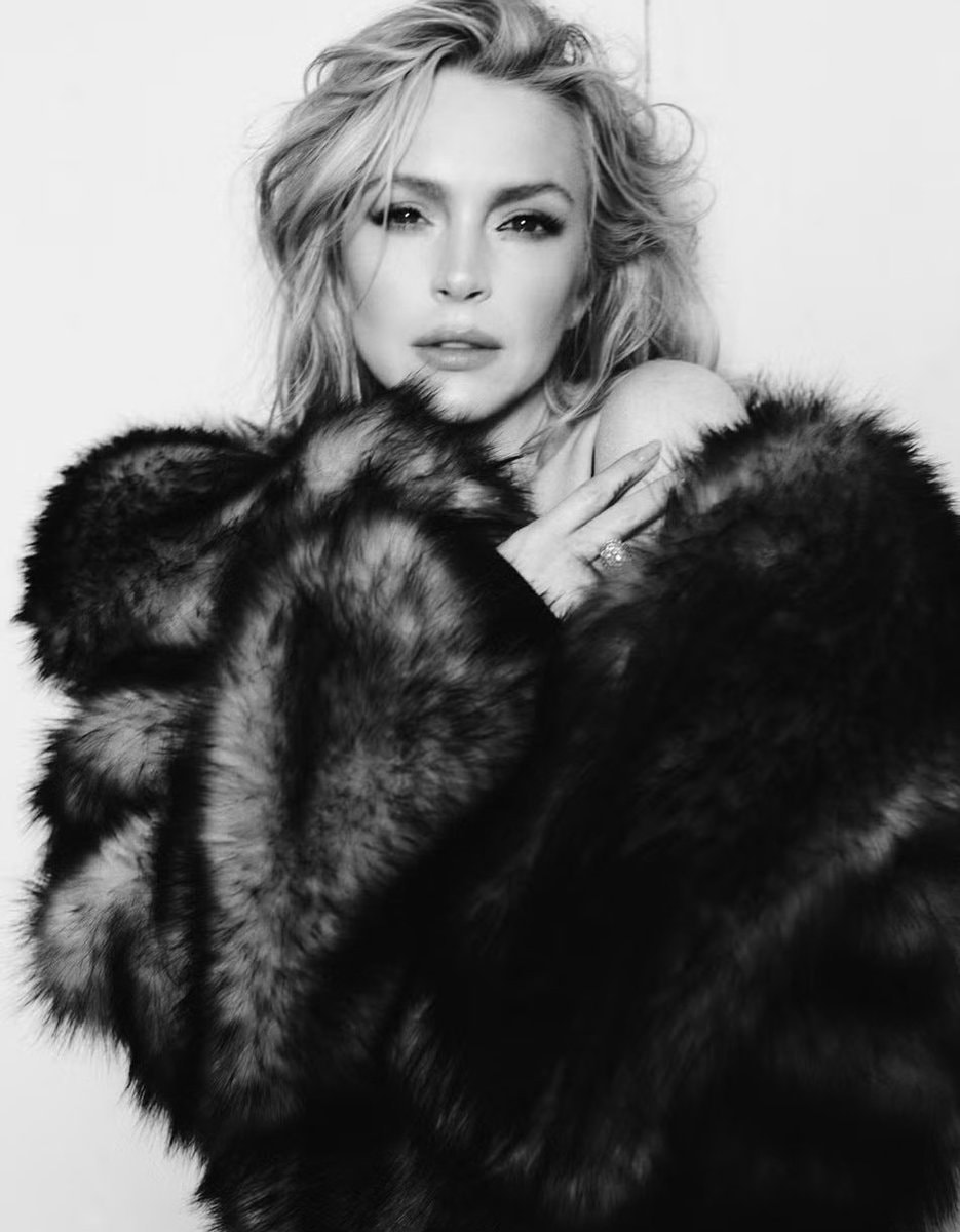 Henry Golding Lindsay Lohan RETURN TO YOU (photo 2 of 2) Henry Golding Lindsay Lohan RETURN TO YOU (photo 2 of 2)