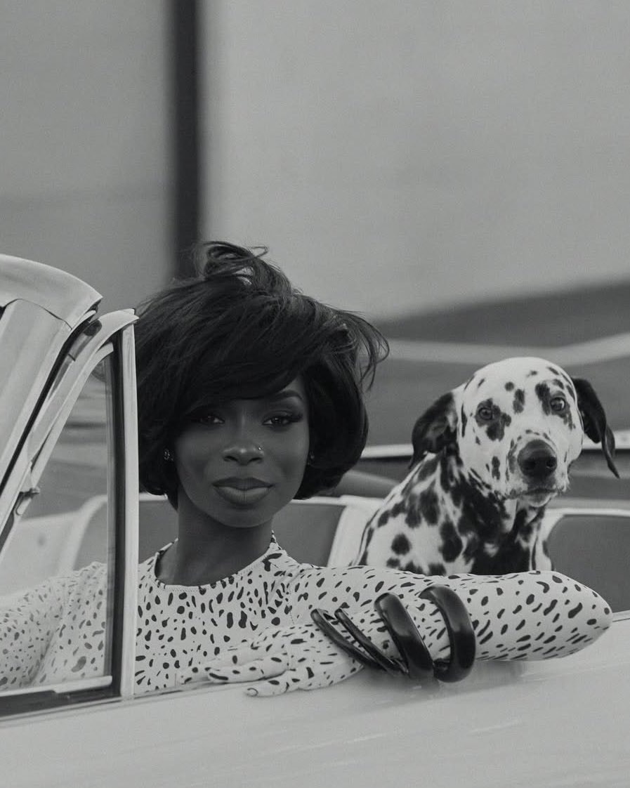Olandria as Naomi Campbell