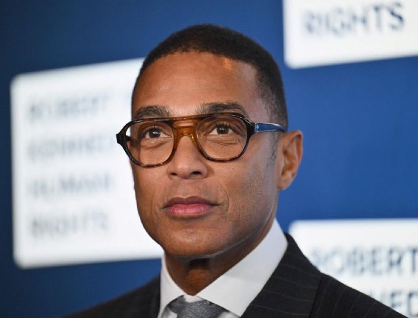 Don Lemon during arrest by federal agents Don Lemon during arrest by federal agents