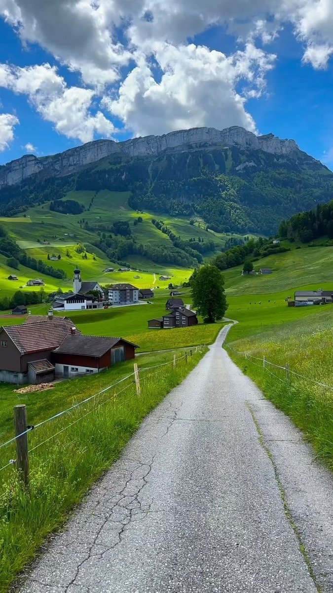 Switzerland village scene (photo 2 of 4)