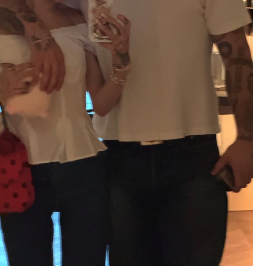 Ariana Grande and Ricky Álvarez (photo 2 of 2)