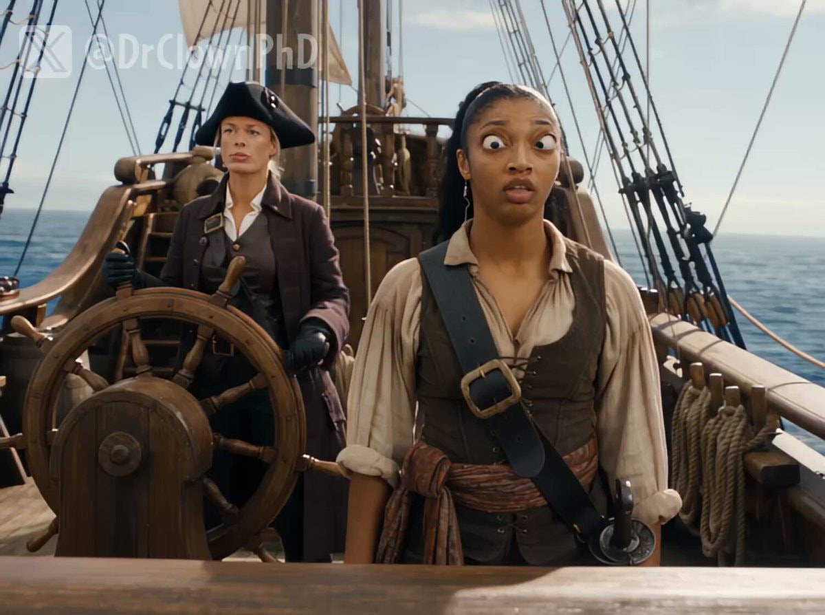 Sophie Cunningham Angel Reese pirate ship