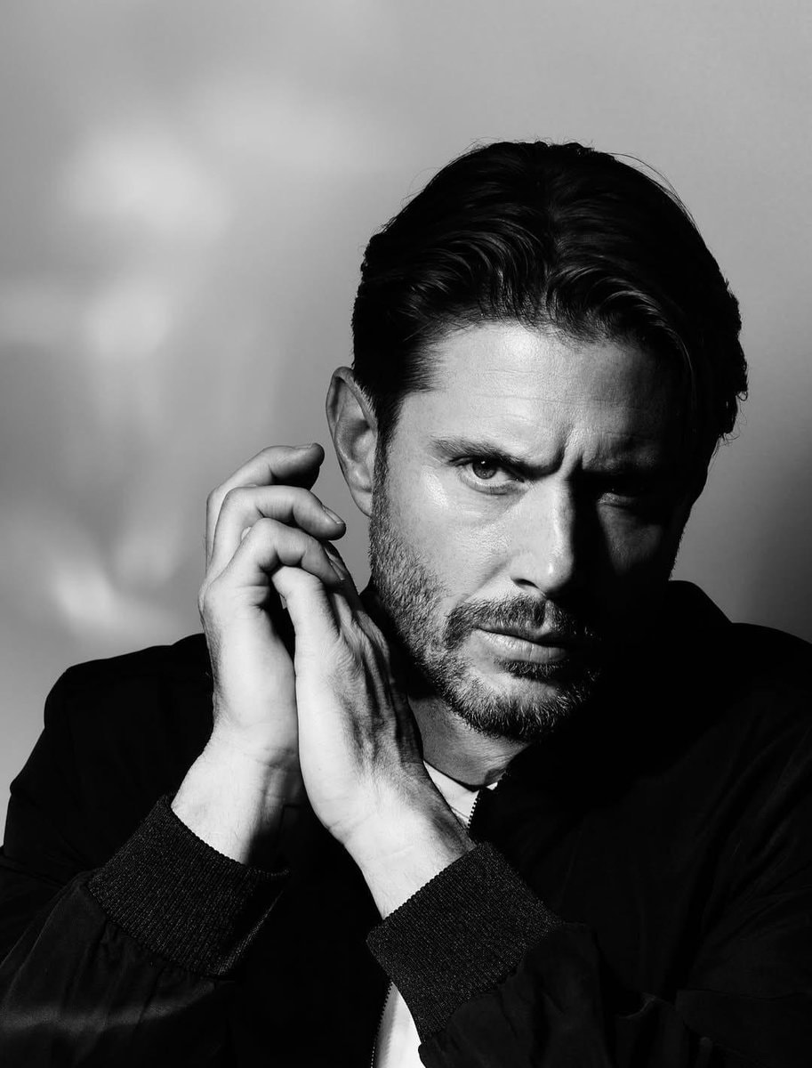 Jensen Ackles Deadline photos (photo 2 of 4)