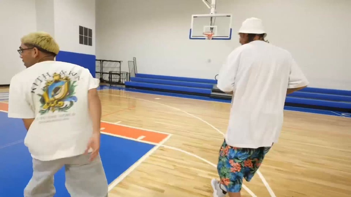 Delonte West beats N3ON