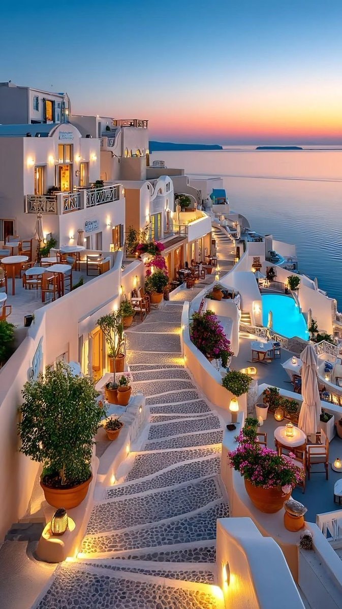 Santorini Greece (photo 2 of 2)