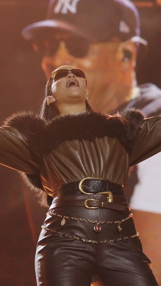Rihanna JAY-Z Extra Innings performance