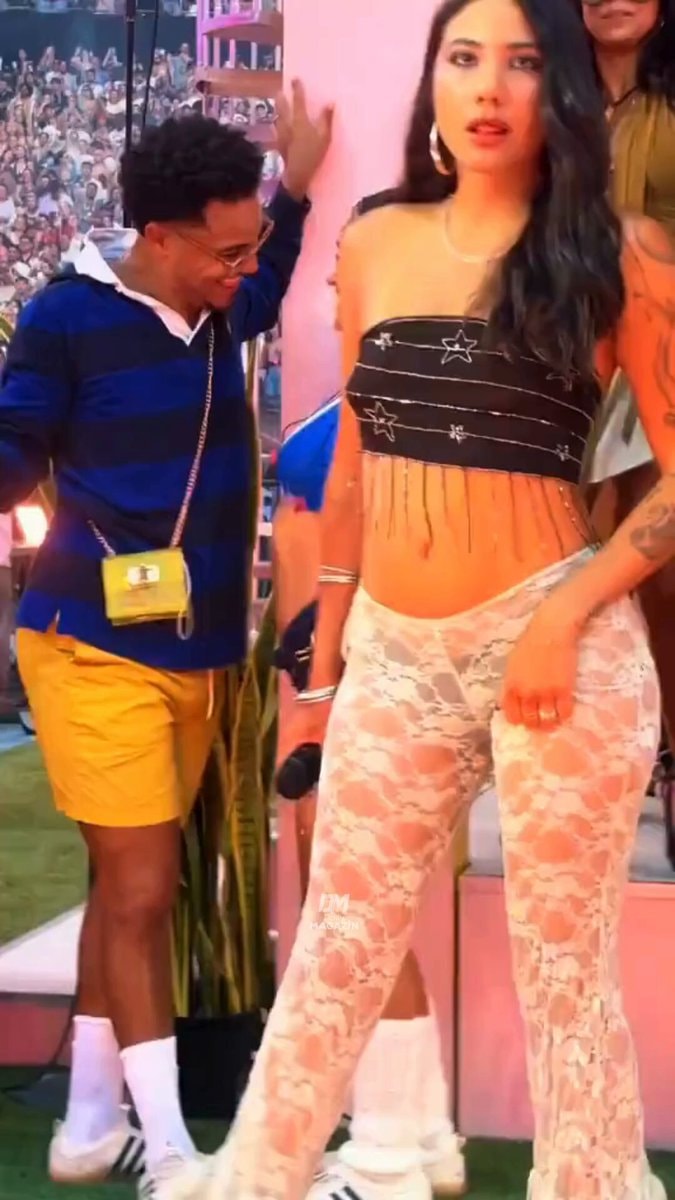 RaiNao Bad Bunny concert guest RaiNao Bad Bunny concert guest
