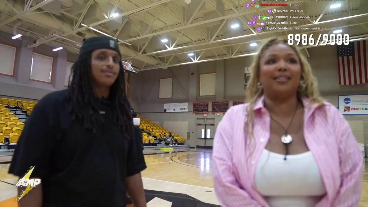 LeBron James Streamer University basketball game