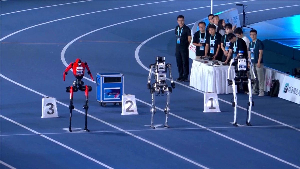 Chinese robot beats Usain Bolt record