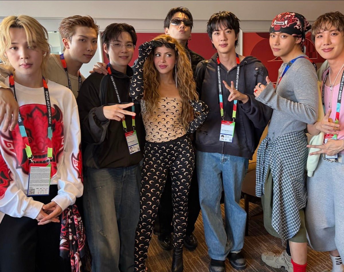 Shakira BTS World Cup Final photo