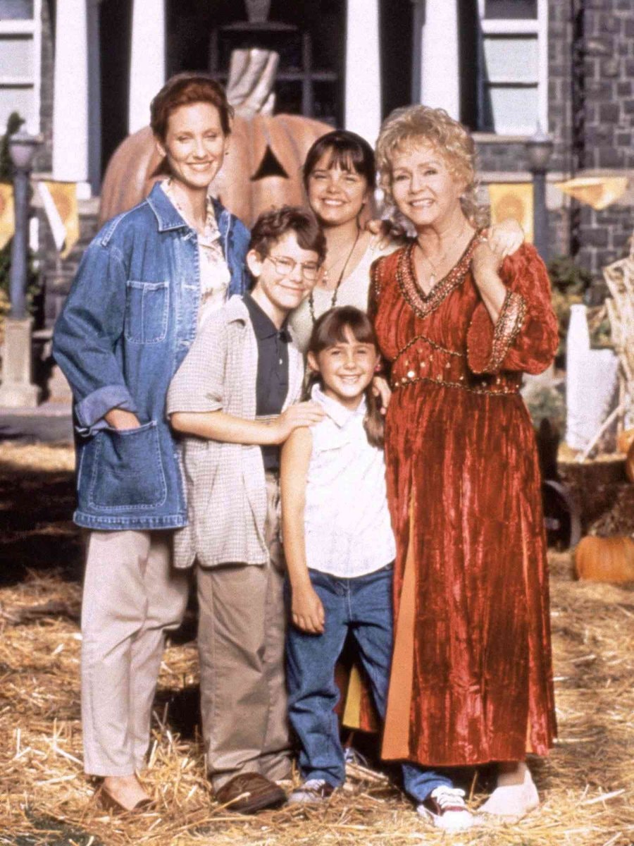 HalloweenTown 5 Disney+ (photo 2 of 2)
