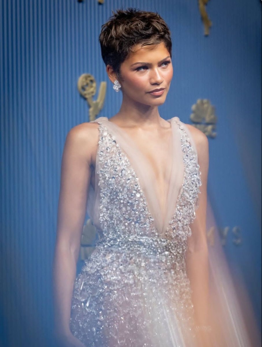 Zendaya 2026 Emmys Prada gown