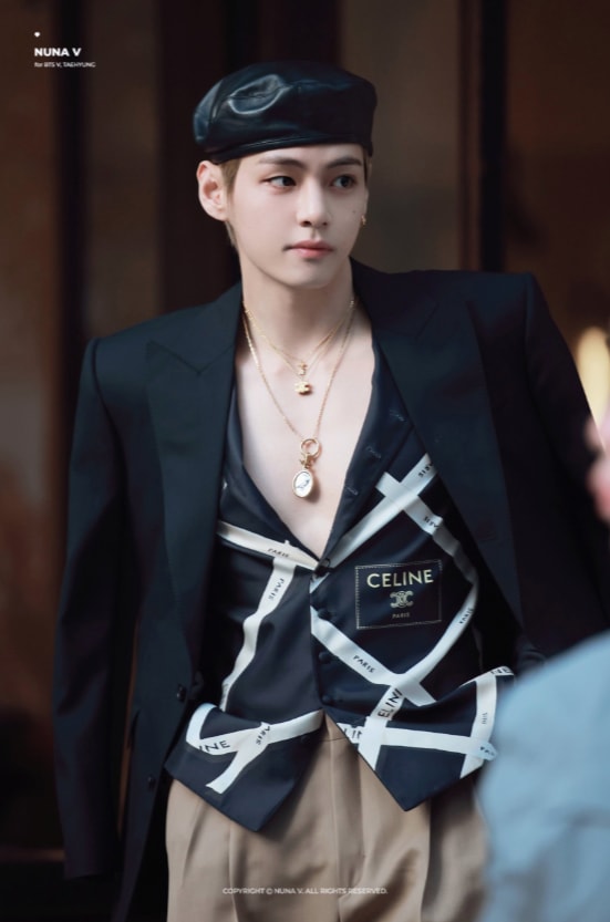 V (Taehyung) Paris fashion week 2024 (photo 2 of 2)