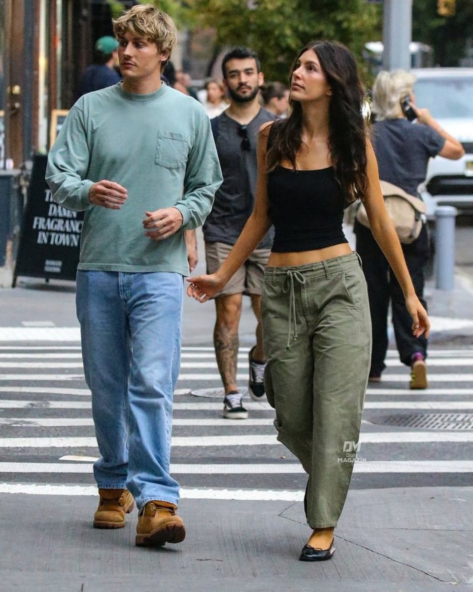 Camila Morrone new boyfriend (photo 2 of 2)