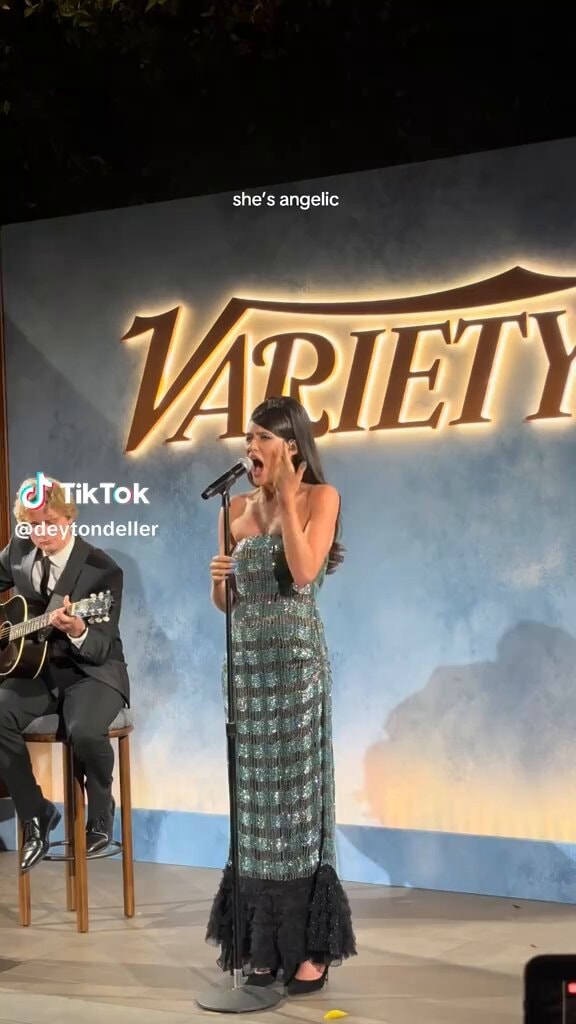 SIENNA SPIRO Pure at Variety Power of Young Hollywood SIENNA SPIRO Pure at Variety Power of Young Hollywood