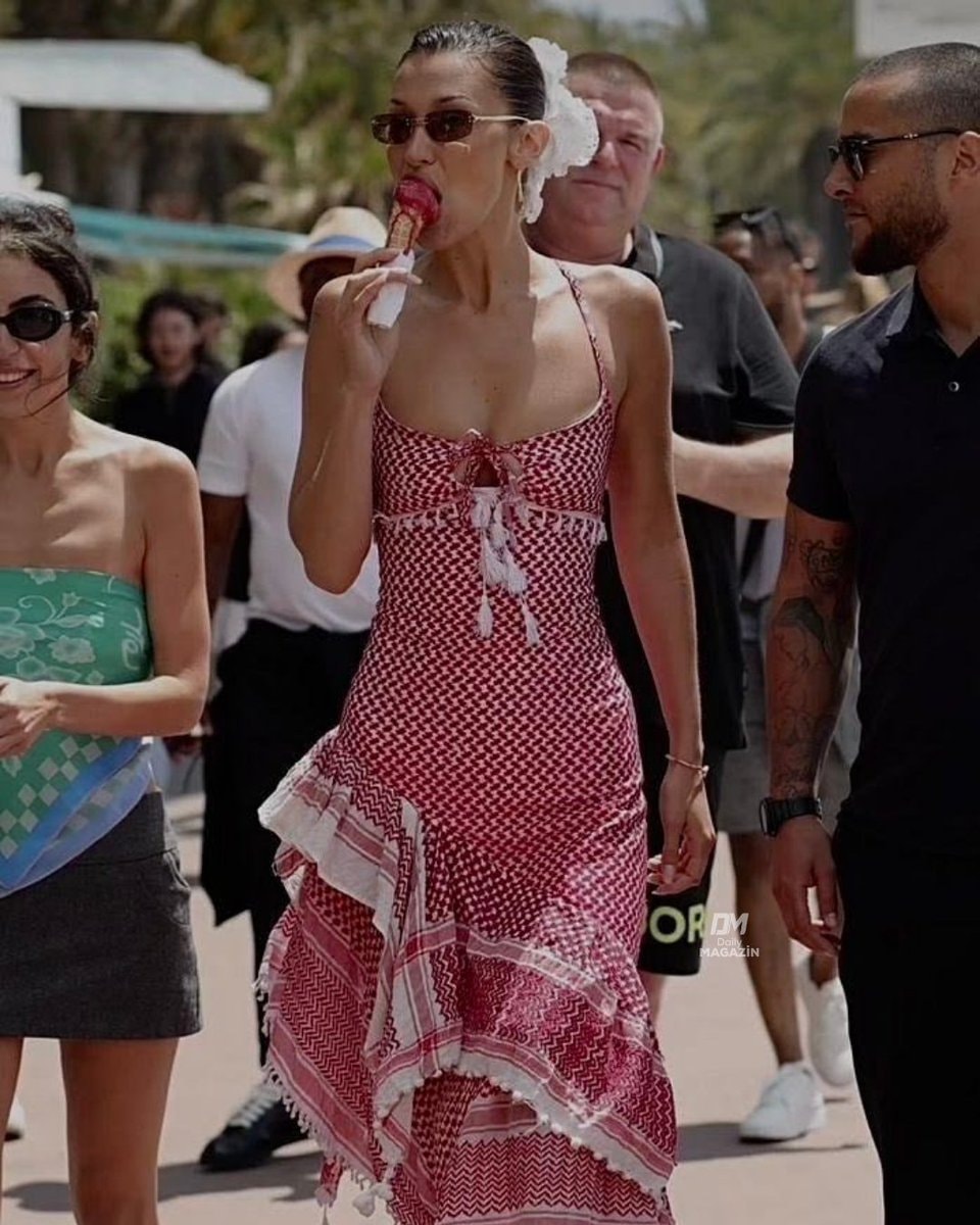 Bella Hadid tablecloth dress (photo 2 of 2)