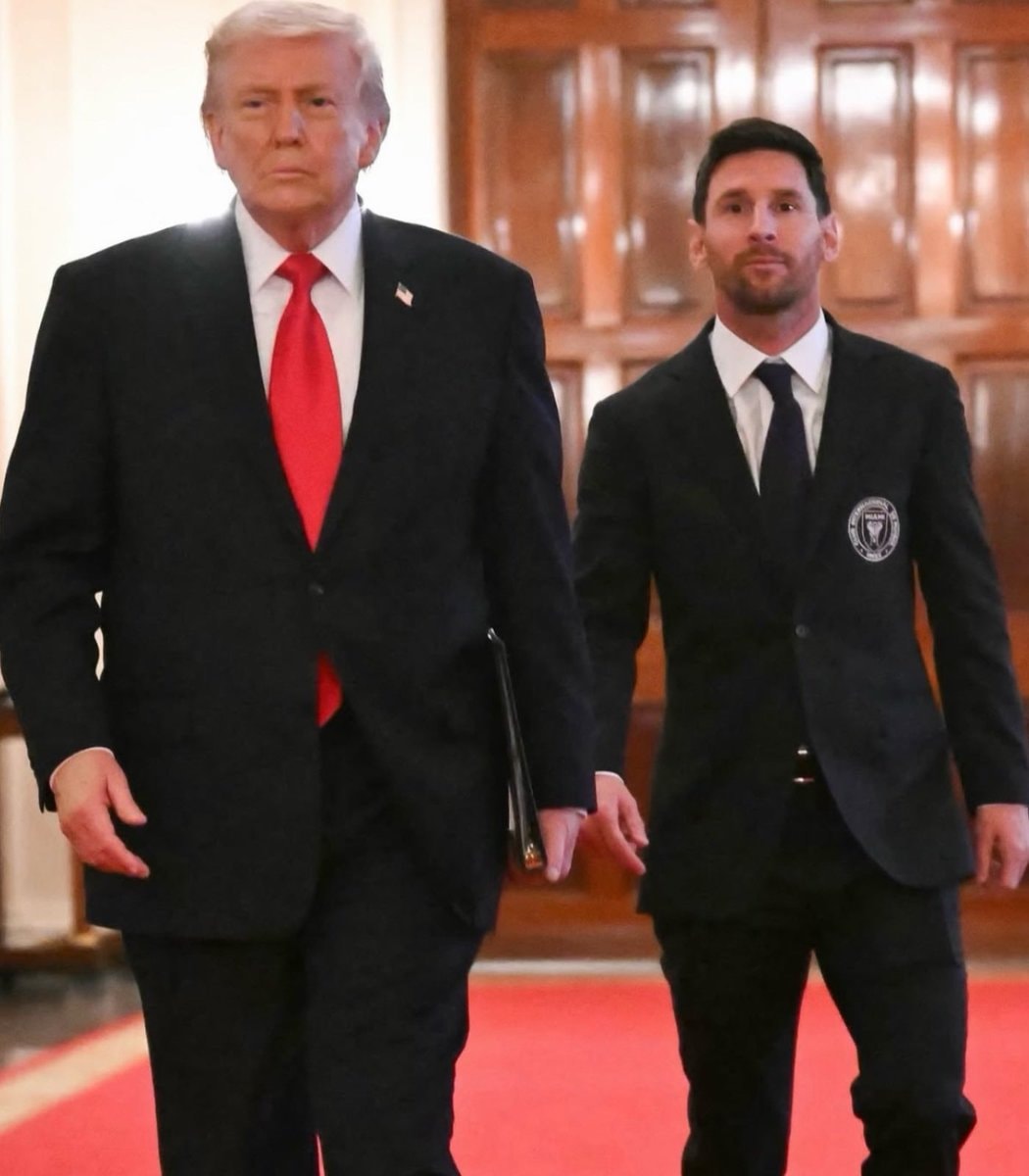 Trump calls FIFA over Balogun red card (photo 1 of 2)