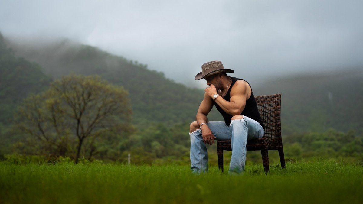Salman Khan cowboy look (photo 2 of 2)