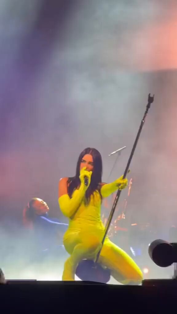 Dua Lipa 2026 tour stage energy