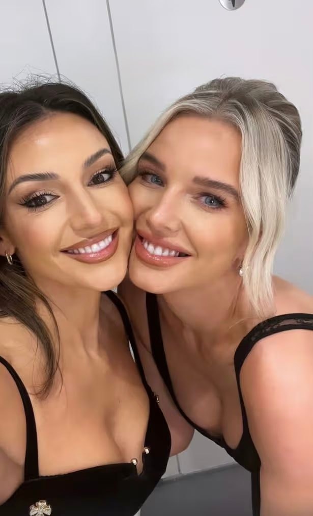 Michelle Keegan and Helen Flanagan 🔥
