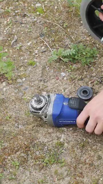 Angle Grinder to Powerful Trimmer RAWLPLUG