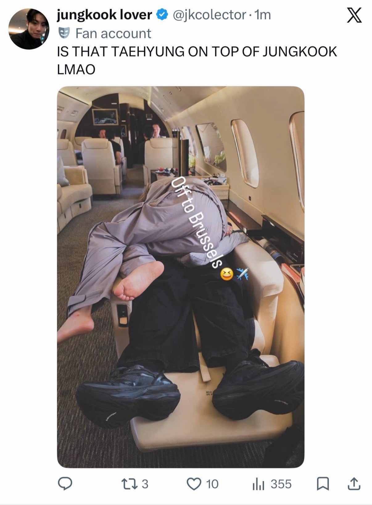 Jungkook Taehyung plane Brussels (photo 2 of 4)