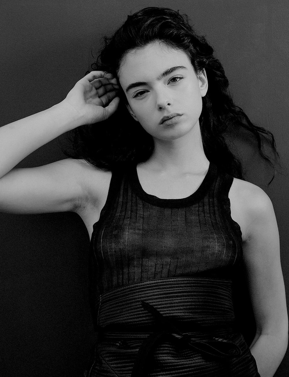Deva Cassel Re-Edition Magazine