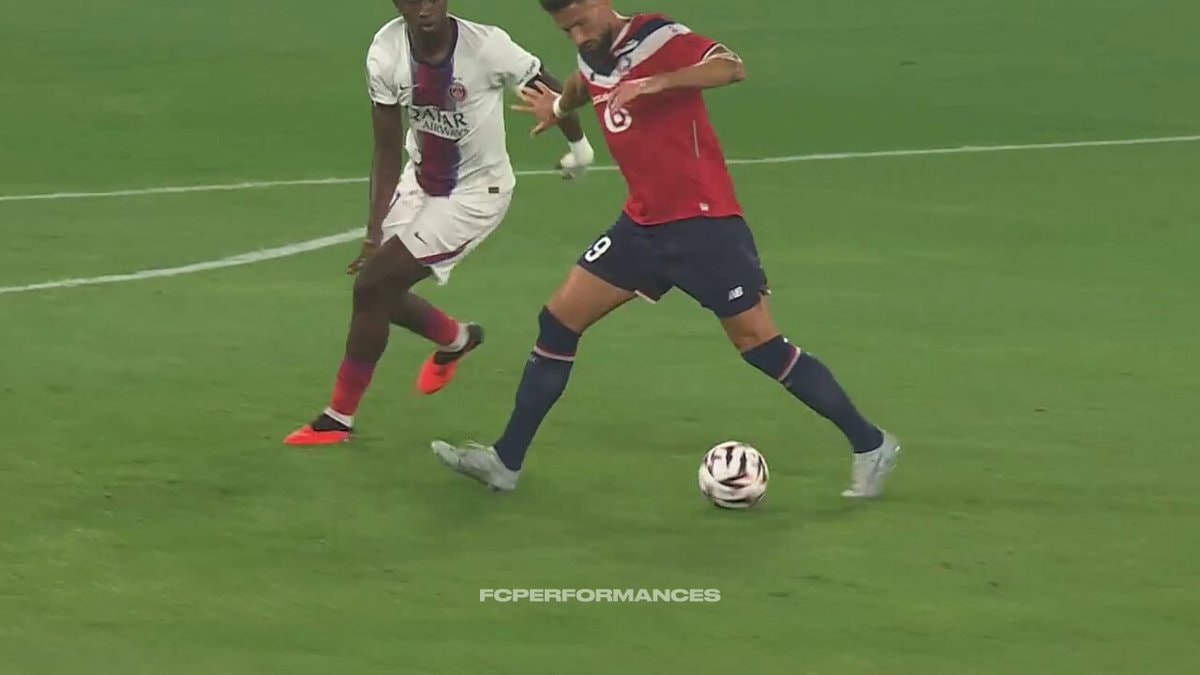 Olivier Giroud two assists vs PSG Olivier Giroud two assists vs PSG